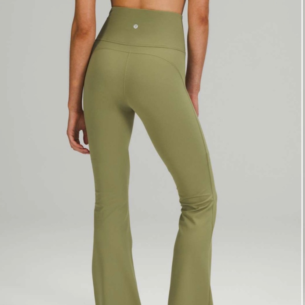 Lululemon Groove Super-High-Rise Flared Pant NuluBronze Green in size 4